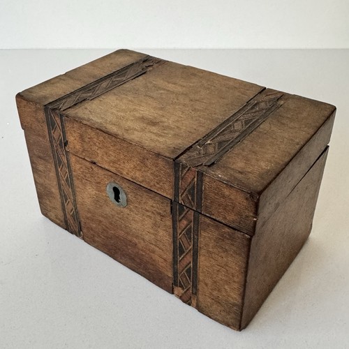 Antica scatola legno - in,